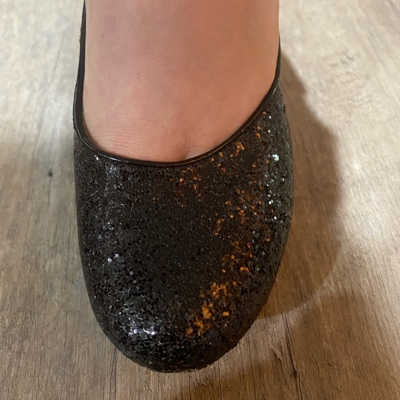 GUESS Pumps 👠 - Picture 7 of 11